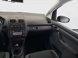 Volkswagen Touran (2011) 1.4 TSI, 7 míst, Navi - náhled 8