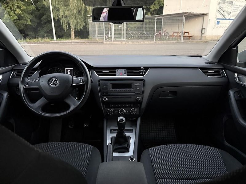 Škoda Octavia (2013) Ambition,TZ  - fotka 8 z 18