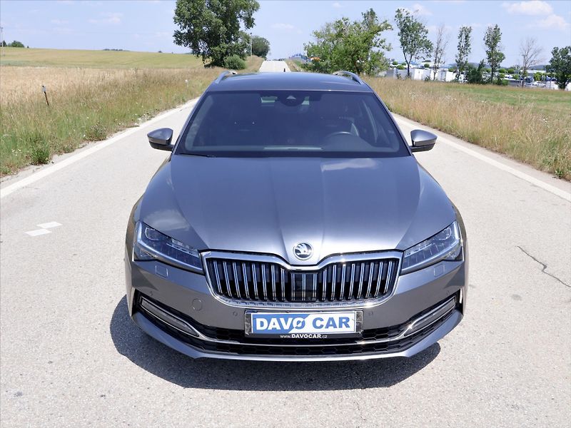 Škoda Superb 2,0 TDI 147kW CZ 4x4 L&K DSG D - fotka 2 z 35