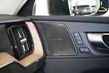 Volvo XC60 B5 AWD PLUS Dark LCI, H/K, LED - náhled 42