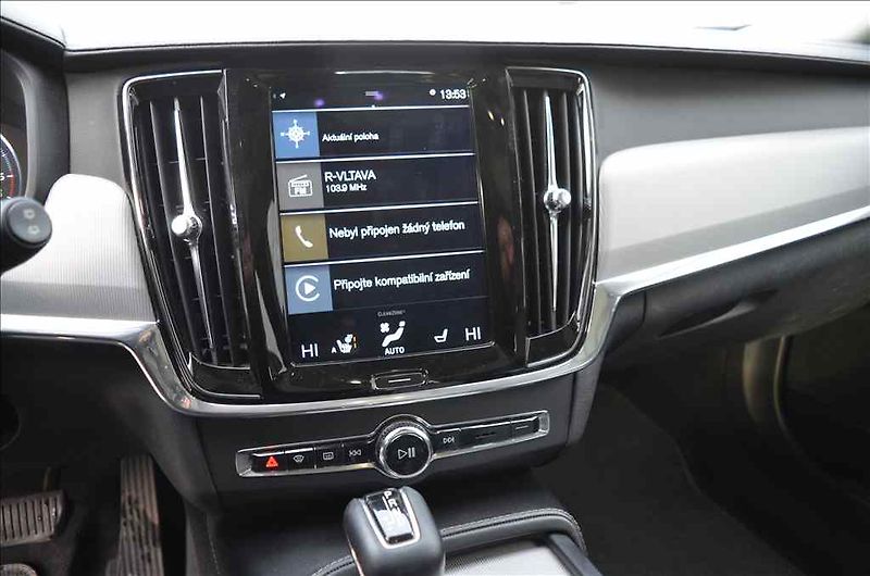 Volvo V90 (2017) CROSS COUNTRY D5 2,0 AWD - fotka 16 z 24