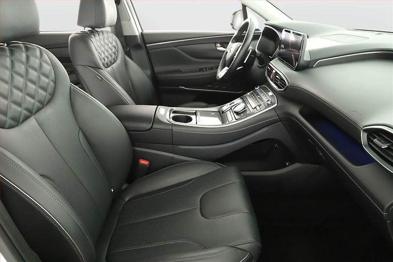 Hyundai Santa Fe (2023) Premium 2.2 CRDi - fotka 7 z 21