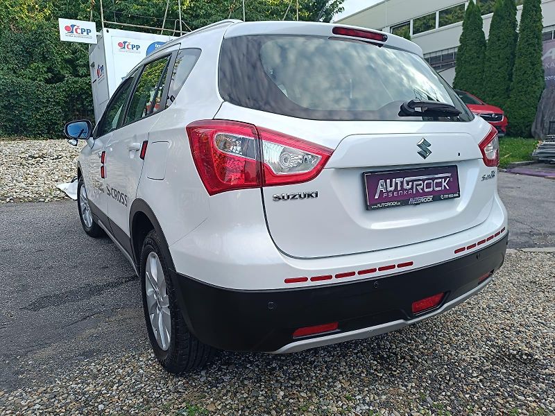 Suzuki SX4 S-Cross 1.6/88kW - fotka 5 z 24