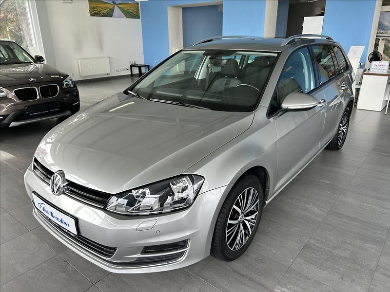 Volkswagen Golf 1,4   TSI 92kW,ALLSTAR,SERVISK - fotka 3 z 28