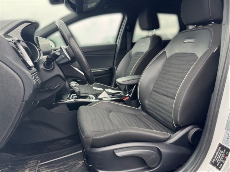 Kia Ceed 1,5 TGDI GT Line AT - fotka 6 z 10