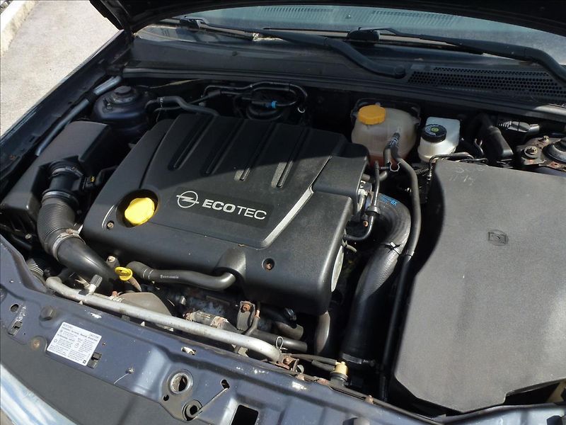 Opel Vectra 1,9 CDTi Wagon Station - fotka 35 z 44