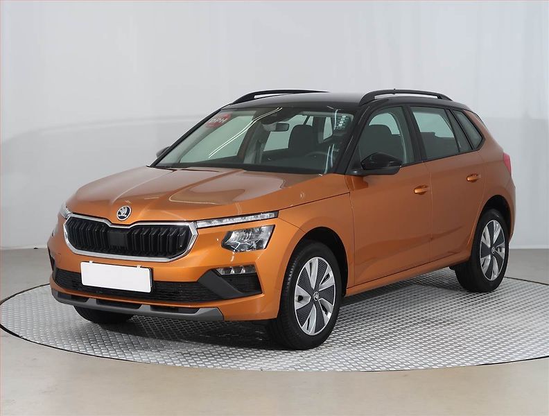 Škoda Kamiq (2024) 1.0 TSI - fotka 2 z 23
