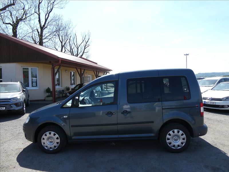 Volkswagen Caddy 1,9 TDi Life 5.míst,klimatizac - fotka 4 z 33