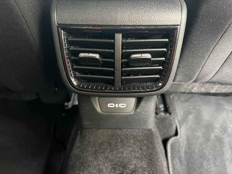 Škoda Fabia Monte Carlo 1,0 TSI 85KW - fotka 23 z 25