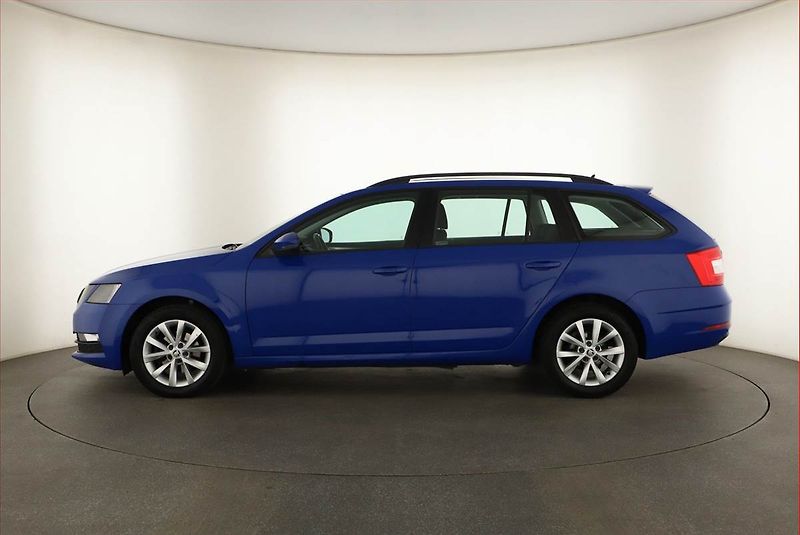 Škoda Octavia (2019) Ambition 1.6 TDI, ČR,1.maj - fotka 3 z 13