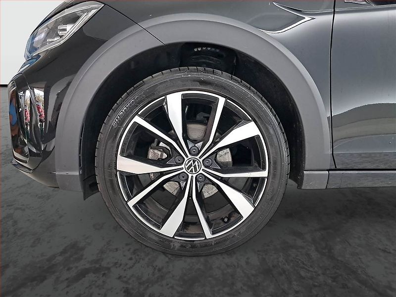 Volkswagen Taigo (2024) 1.0 TSI - fotka 15 z 19