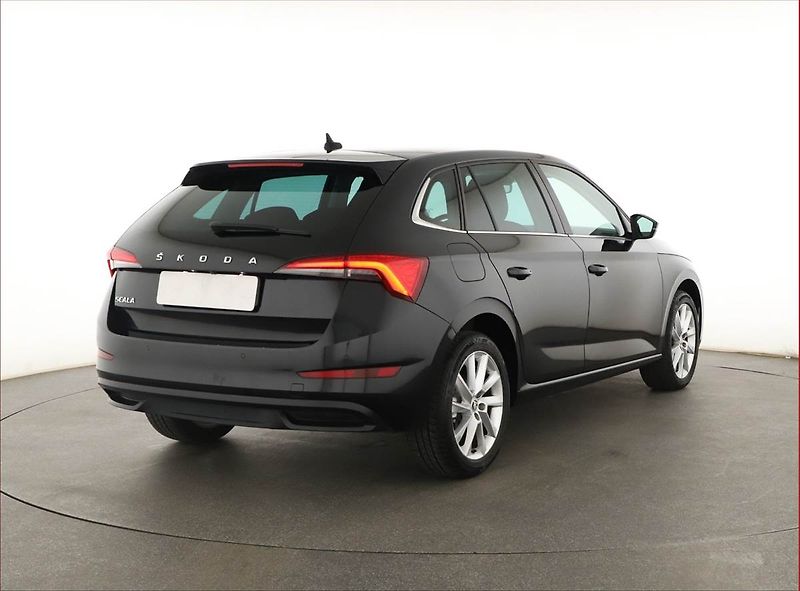 Škoda Scala (2019) 1.0 TSI, Tempomat - fotka 5 z 20