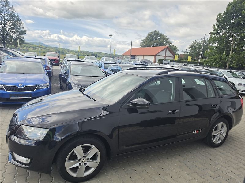 Škoda Octavia 1,6 TDi 4x4 Ambition STK - fotka 10 z 46