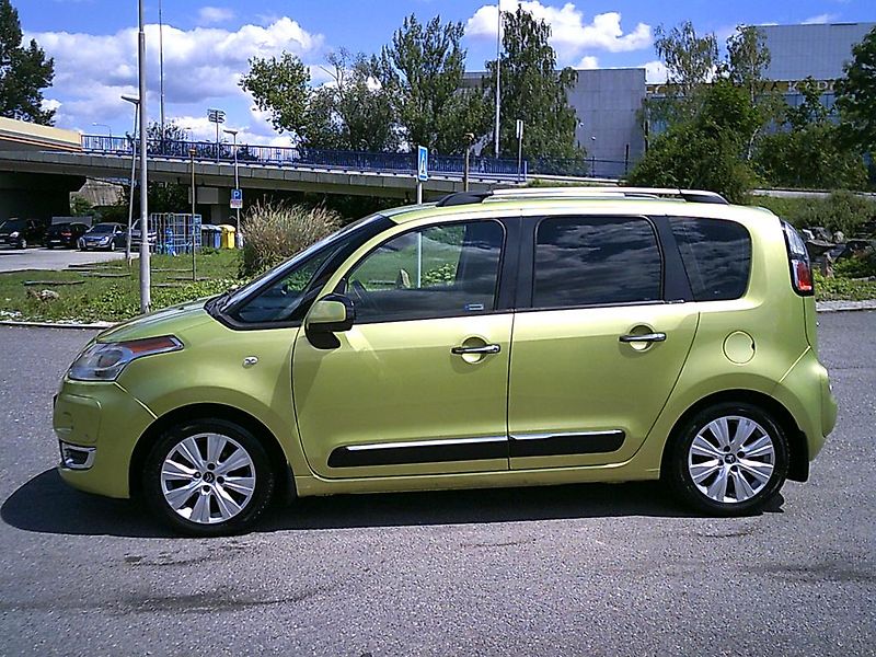 Citroën C3 Picasso (2011) 1.4 VTi KOUPENO ČR - fotka 2 z 11