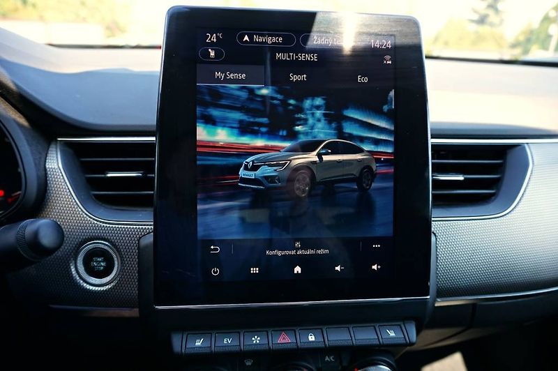 Renault Arkana (2021) INTENSE 1,6 E-TECH 105 kW - fotka 39 z 57