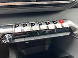 Peugeot 5008 (2022) 1.2PT 96kW! Allure! Tažné! LED - náhled 17