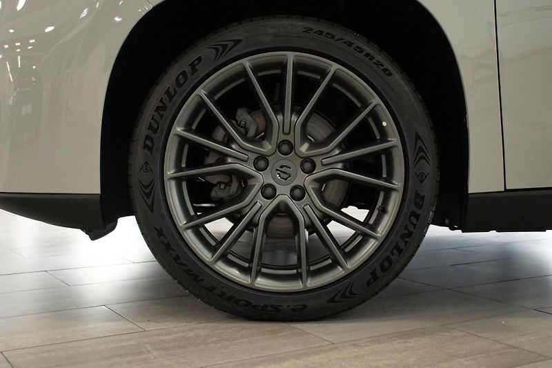Leapmotor C10 (2026) Design Batterie Promax AWD - fotka 13 z 14