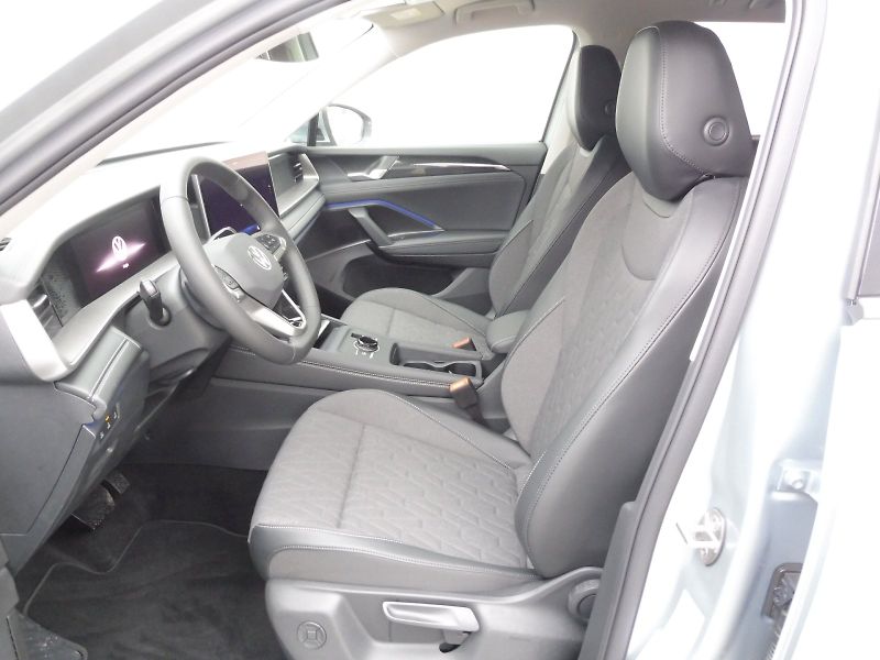 Volkswagen Tayron (2025) People 1,5 eTSI 110 kW mHEV DS - fotka 7 z 30