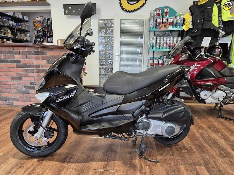 Gilera Runner VXR 200 (2008) - fotka 3 z 20