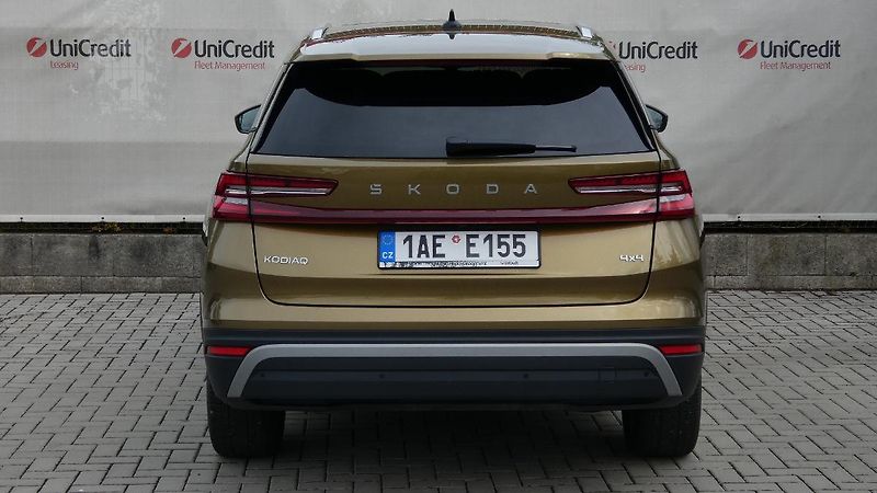 Škoda Kodiaq 2,0 TDi Selection 142 kW 4x4 D - fotka 4 z 31