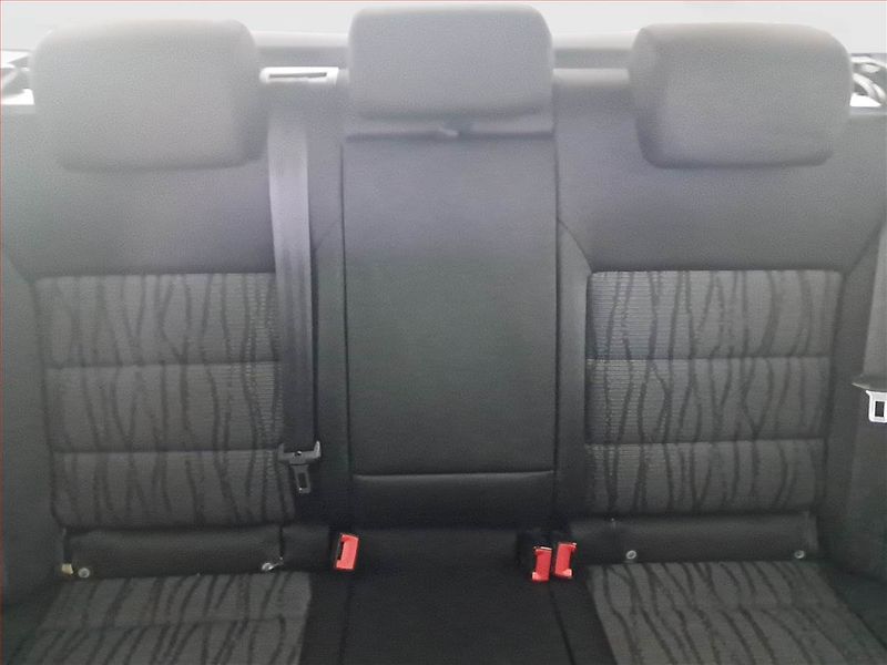 Škoda Octavia (2013) Ambition 1.4 TSI, Tempomat - fotka 10 z 20