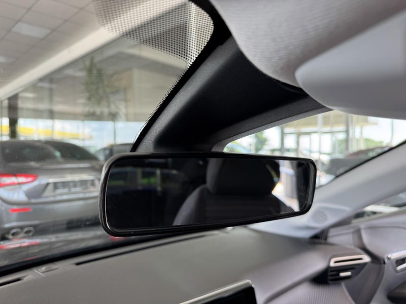 Peugeot 208 1,2PT*LED*REZERVACE! - fotka 17 z 31