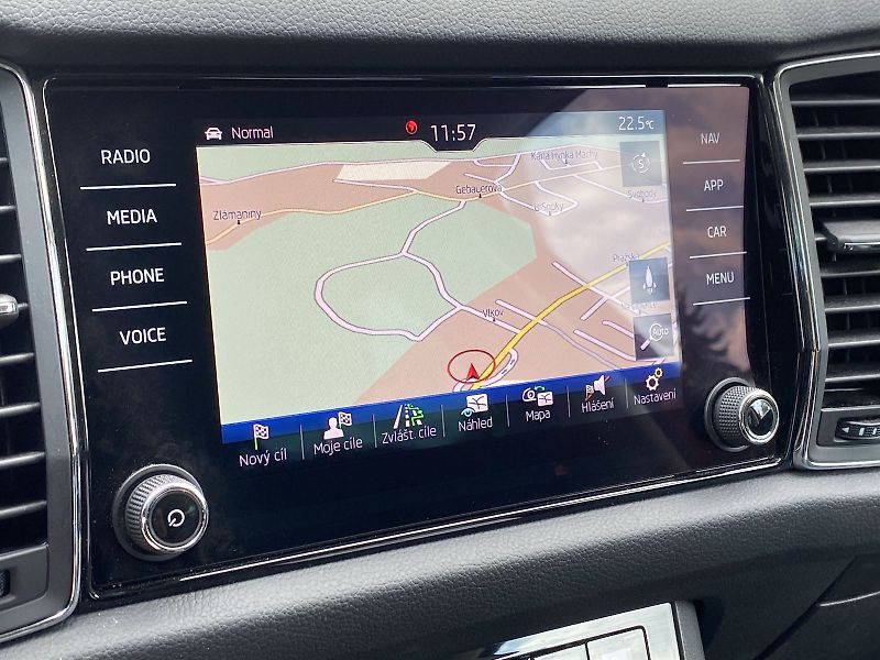 Škoda Kodiaq (2020) 2.0 TDI 4x4 DSG L&K - fotka 10 z 46