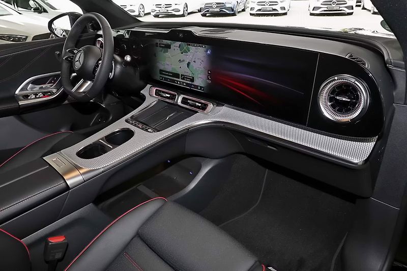 Mercedes-Benz GLC 400 4M AMG Pano HuD AIR Hypers - fotka 7 z 13