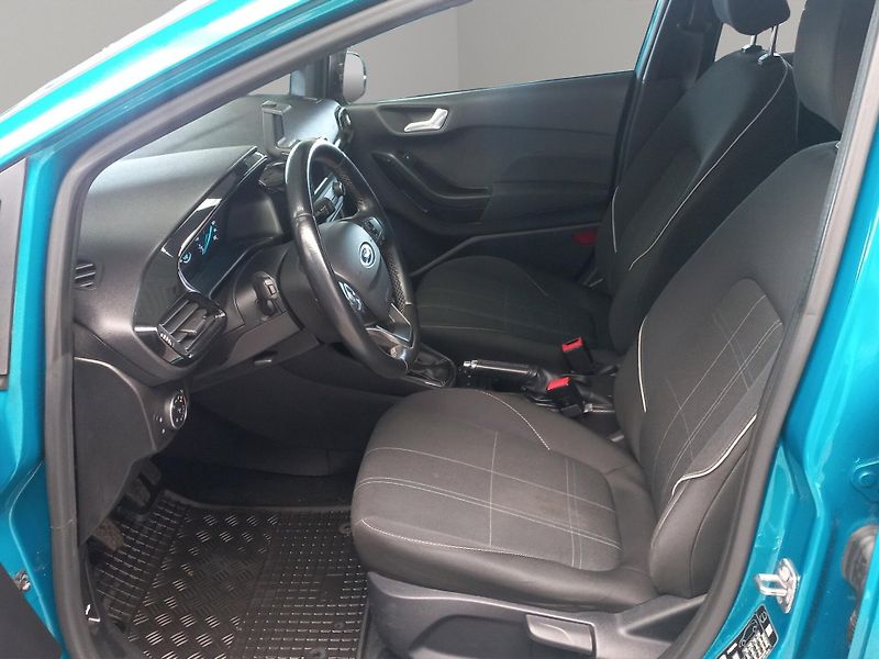 Ford Fiesta (2017) 1.1i 52kW, ČR, 1MAJ, tažné - fotka 8 z 15