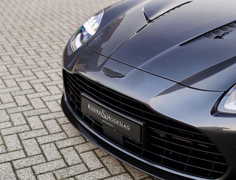 Aston Martin Vanquish (2024) 5.2 V12 New model - fotka 25 z 60