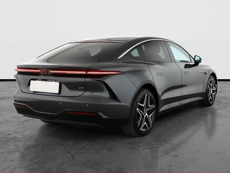 Rising Auto F7 (2025) 77 kWh RWD, SoH 100% - fotka 5 z 31