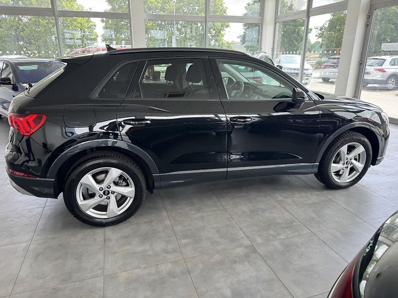 Audi Q3 (2025) 40TDi AUT QUATTRO LED NAVI ACC - fotka 8 z 34