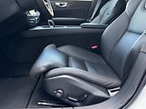 Volvo V60 PLUS DARK B4,FULL LED,ACC - náhled 10
