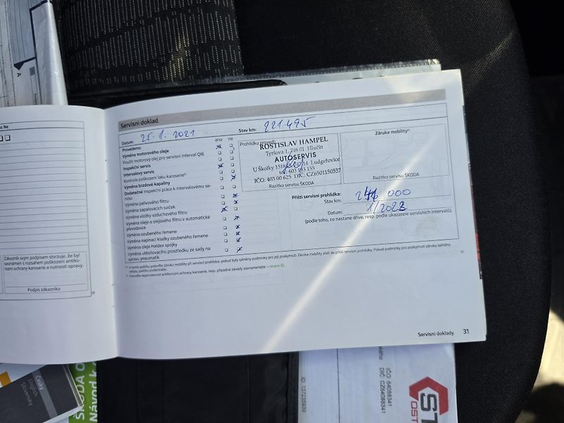 Škoda Octavia 2.0 TDi 103kw Xenon  - fotka 31 z 33