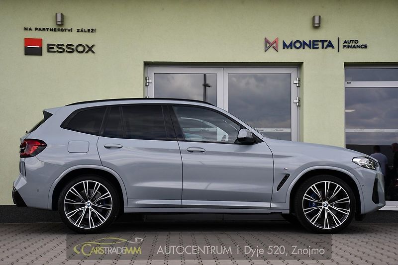BMW X3 xDrive30d M-SPORT 1M ČR - fotka 6 z 54