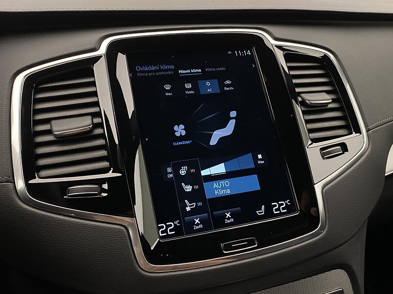 Volvo XC90 T8 AWD RECHARGE R-DESIGN 7míst - fotka 45 z 54