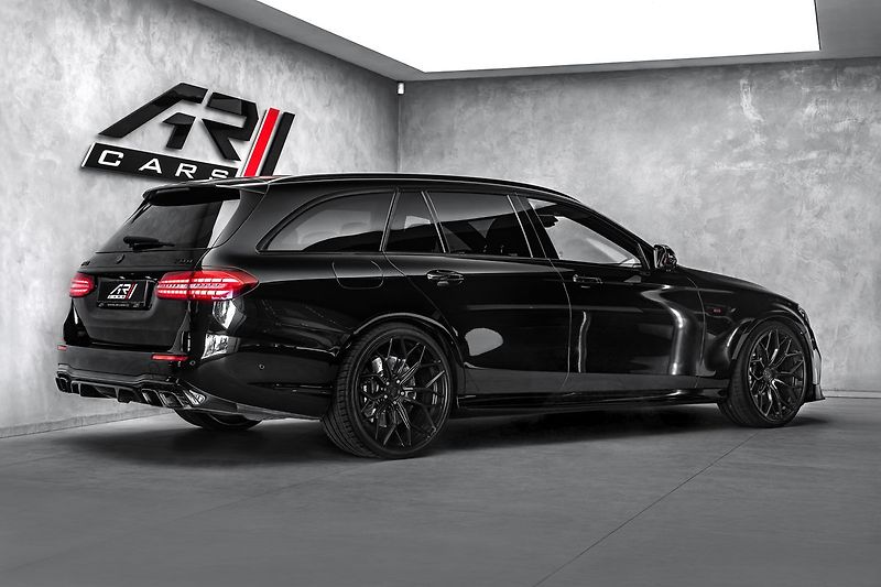 Mercedes-Benz Třídy E Brabus 700PS - fotka 5 z 28
