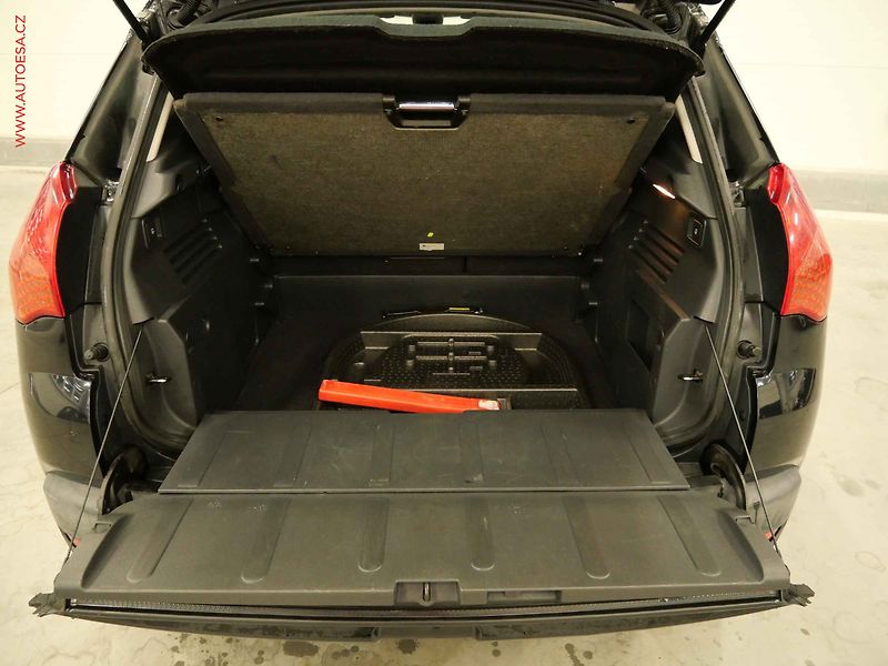 Peugeot 3008 (2010) 1.6 HDi, Klima - fotka 7 z 17