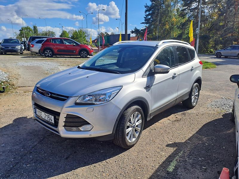Ford Kuga (2015) 1.8 EB SERVISKA PĚKNÝ STAV - fotka 1 z 29