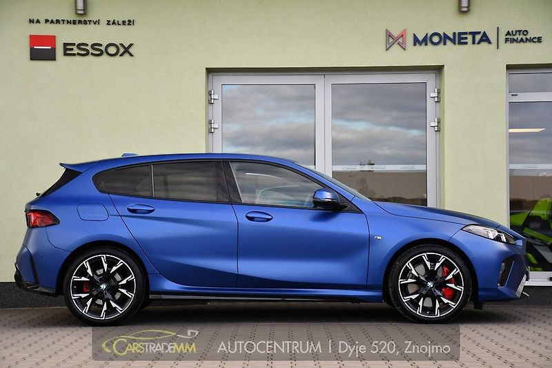 BMW Řada 1 118d M-SPORT 1M ČR HUD  - fotka 6 z 54