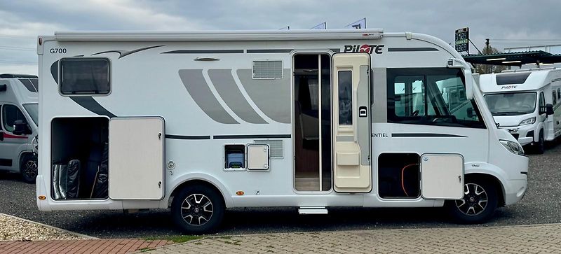 Pilote G700GJ Essentiel *REZERVACE* - fotka 6 z 37
