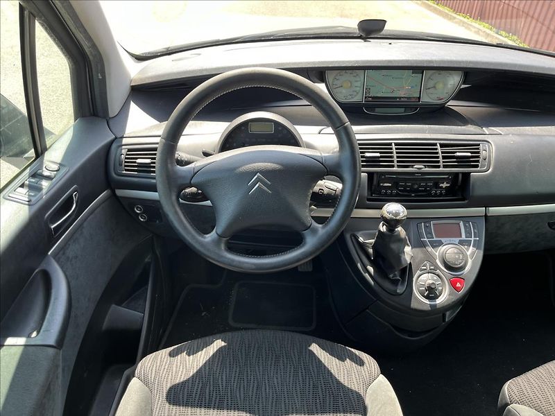 Citroën C8 2,0 HDi 8.MÍST 2xKOLA STK 7/28 - fotka 14 z 31