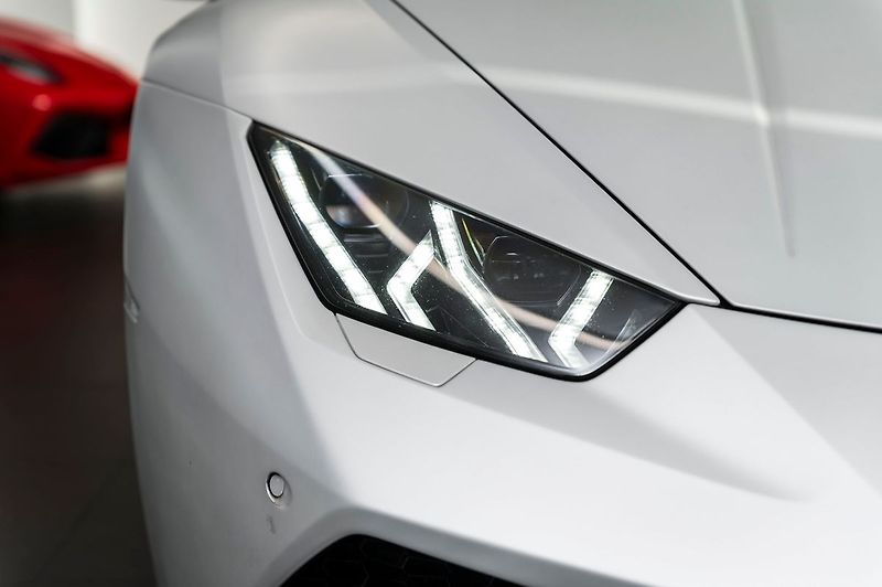Lamborghini Huracán LP 610-4 Spyder Lift/Kamera/Se - fotka 12 z 27