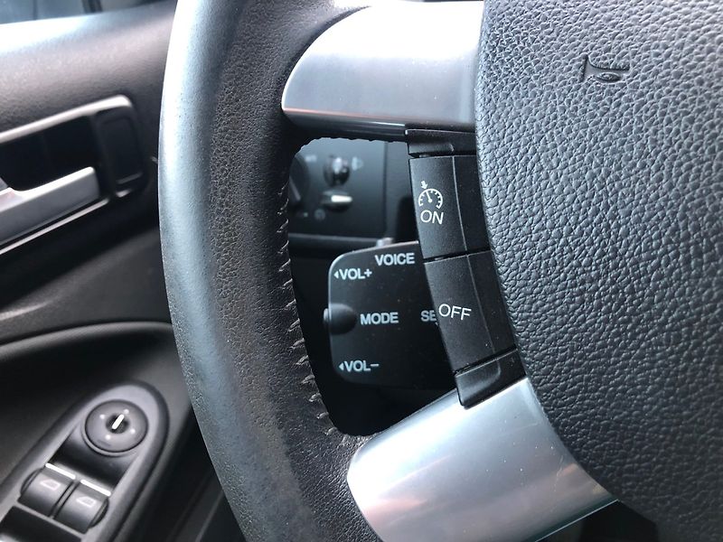 Ford Kuga (2010) 2.0TDCi 4x4 - fotka 22 z 33
