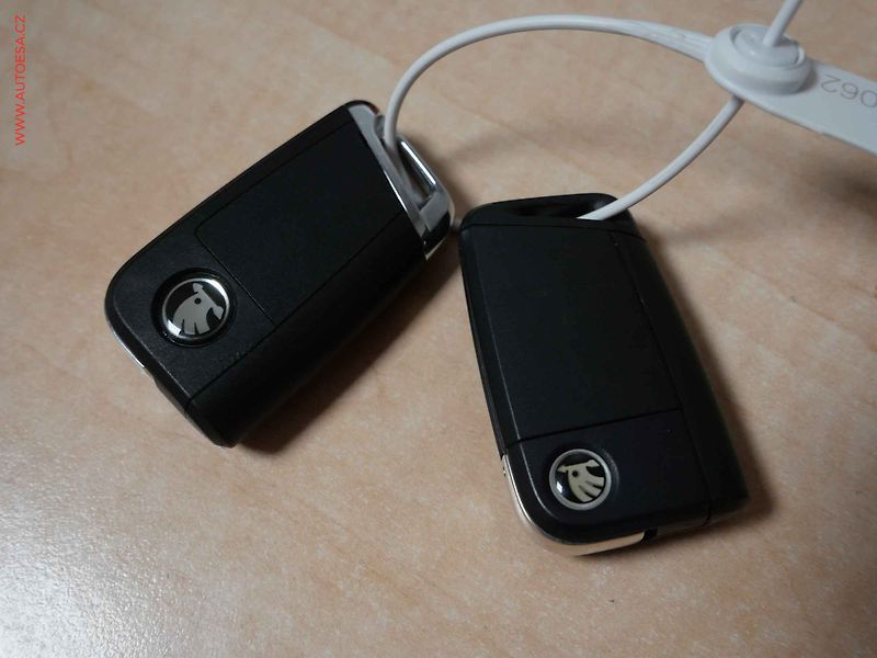 Škoda Karoq (2019) 1.6TDi, DSG - fotka 27 z 27
