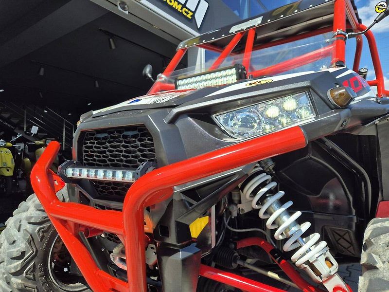 Polaris RZR 1000 XP (2013) - fotka 11 z 29