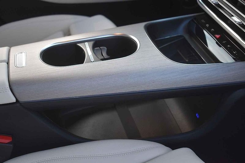Mercedes-Benz CLA EQ je zástupce nové generace elektromobilů.