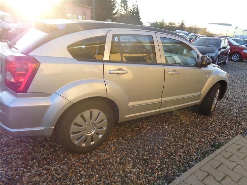 Dodge Caliber 1,8 SE - fotka 6 z 13
