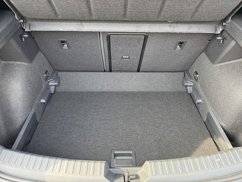 Cupra Leon (2026) 1.5TSI 110kW - fotka 6 z 6