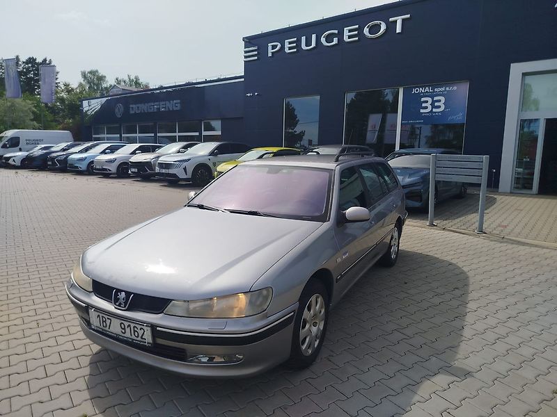 Peugeot 406 SW 2.0HDi 110 MAN6 - fotka 1 z 16